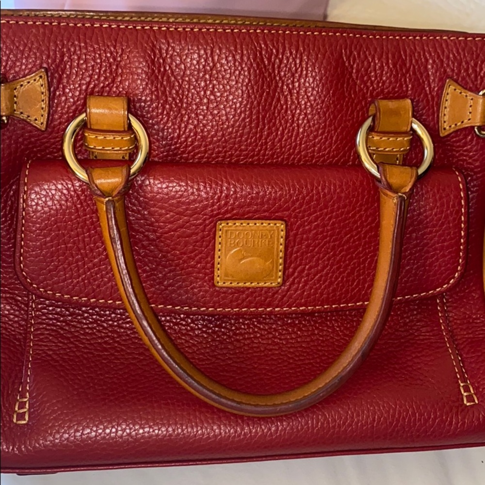 Dooney bourke